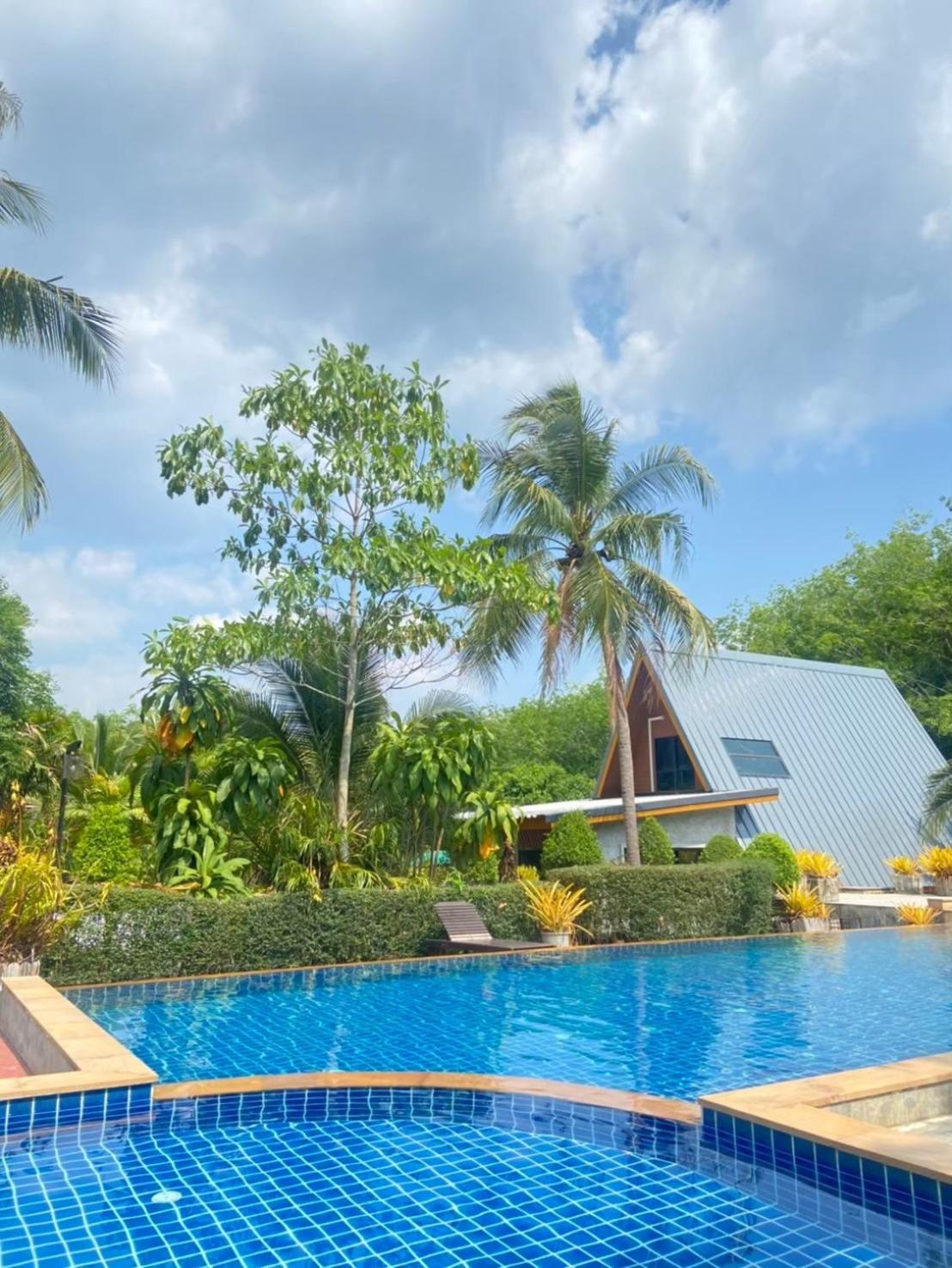 Infinite Resort And Cafe Krabi town Exterior foto